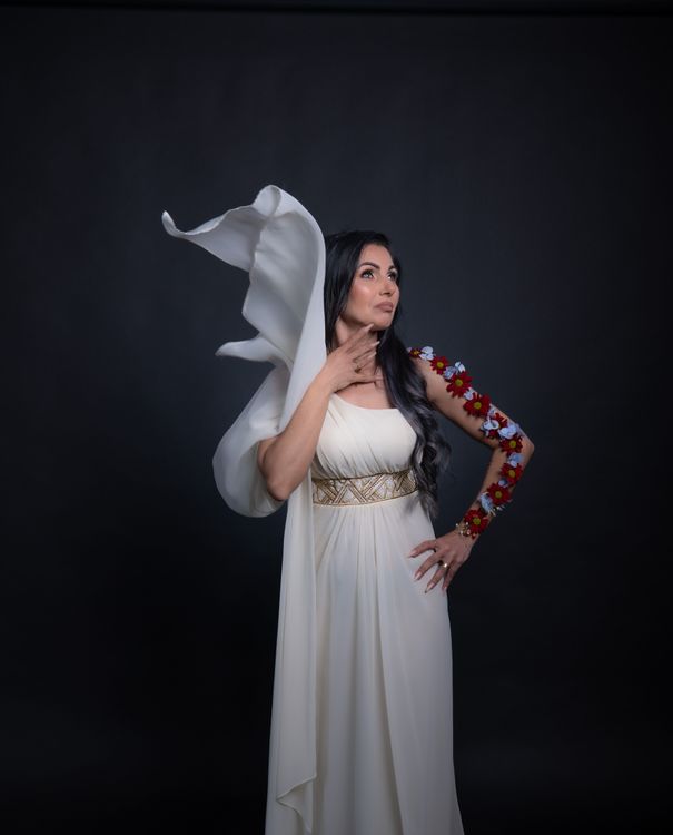 Poză principala album ANA