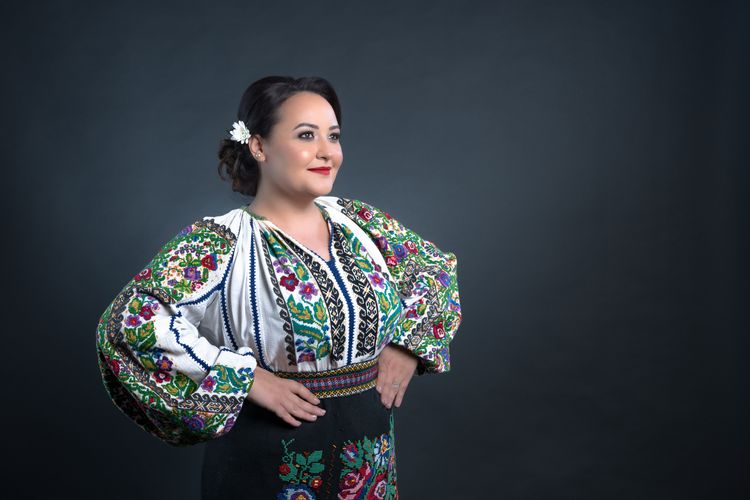Poză principala album Diana & Cornel Titiriga